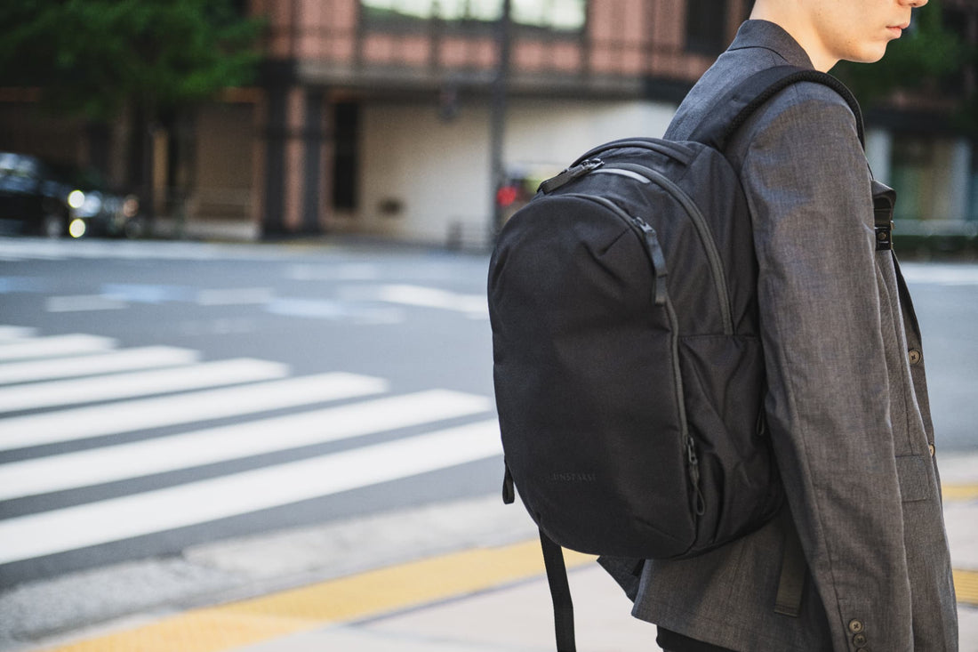 移動も、仕事も、ストレスなく動ける。Commuter Pack20
